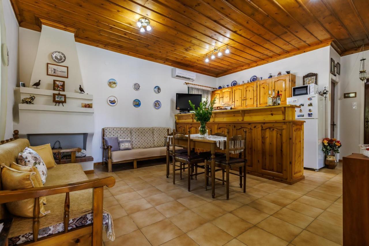Skopelos Country House Diamantis & Chrisi Agnontas Eksteriør bilde